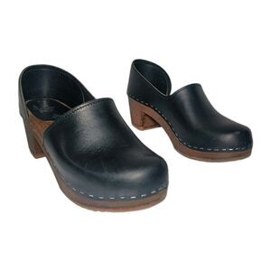 Sandgrens Brett Clogs Womens EU 38 US 7-7.5 Black Leather Swedish Wood Heel